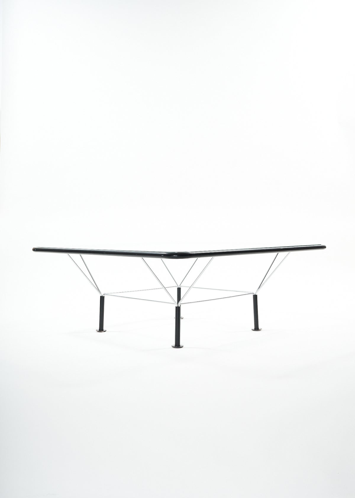 Table de salon TREILLIS SPATIAL de Niels Bendtsen pour Bensen