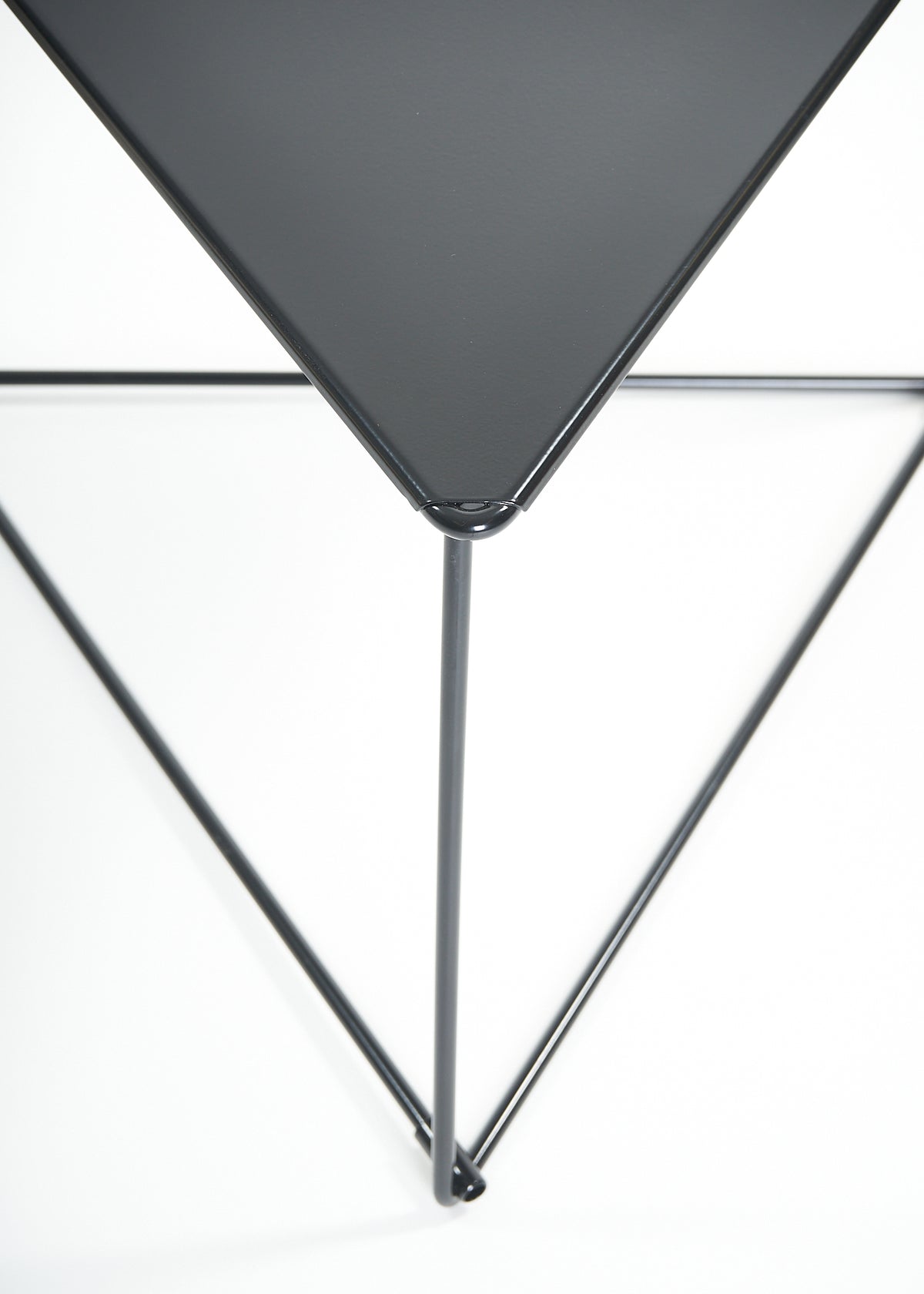 Table d'appoint OTI par Niels Gammelgaard pour IKEA