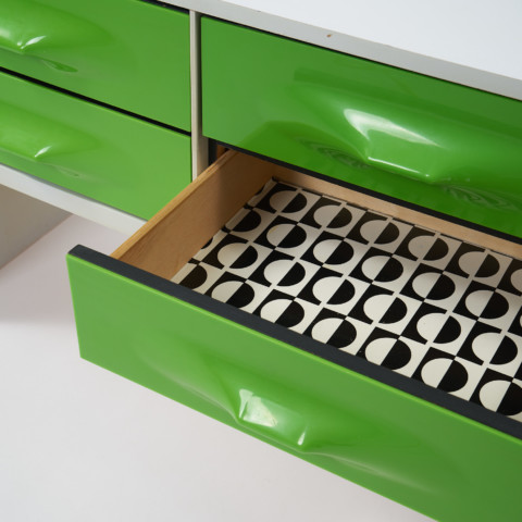 AVANT-GARDE 2000 dresser by Giovanni Maur for Treco