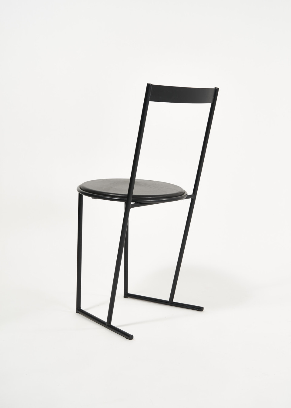 MUSMÈ dining chair by Emilio Nanni for FlyLine