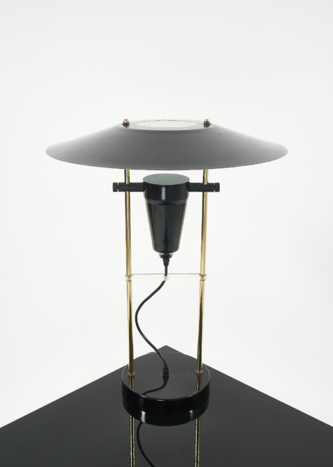 UPLIGHT table lamp